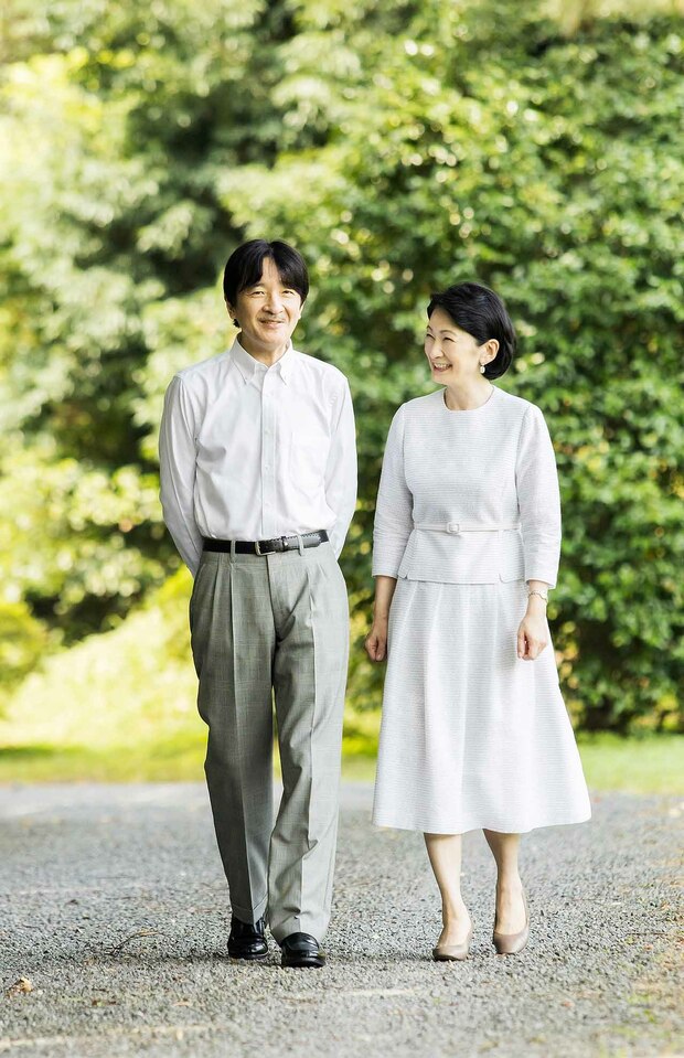 小室圭さん問題での“逆風”に耐えられている秋篠宮ご夫妻（2020年8月14日・宮内庁撮影）