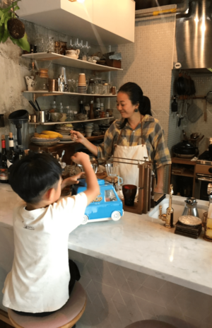 2018年に福岡県で喫茶店を開業。食材にこだわり、多くの常連が訪れた