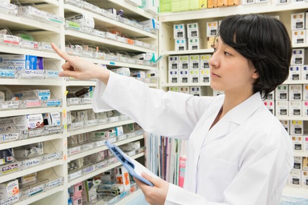 新薬ひとつに対して、各メーカーからゾロゾロ出てくるジェネリック医薬品。成分の容量の違いを含めると、かなりの数のジェネリック医薬品が出てくることも