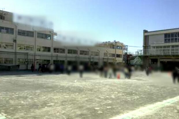 区立小学校のホームページより