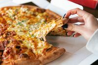 「ピザとピッツァ」「副作用と副反応」の違いは? 意外と知らない“異なる15の言葉”