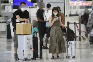 アメリカ旅行の当日、空港で落ち合った元『NMB48』の松岡知穂と実業家のX氏