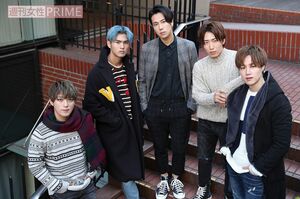 左からソル、テフン、ナロ、サンウ、ルイ　撮影／齋藤周造