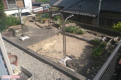 乳児の遺体が遺棄されていた実家の庭