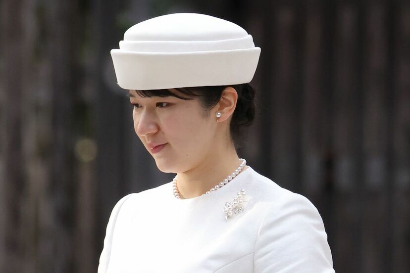 小原あいこ様の専用ページ】 愛子さま 女性天皇への道 – 丸善ジュンク