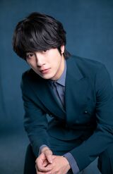 溝端淳平（撮影／矢島泰輔）