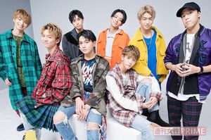 FANTASTICS FROM EXILE TRIBE　左から木村慧人(19)、佐藤大樹(23)、堀夏喜(21)、八木勇征(21)、澤本夏輝(24)、中島颯太(19)、瀬口黎弥(22)、世界(27)　撮影／高梨俊浩