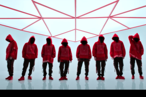 正体はHey!Say!JUMP?謎の8人グループ『Honey Bee』