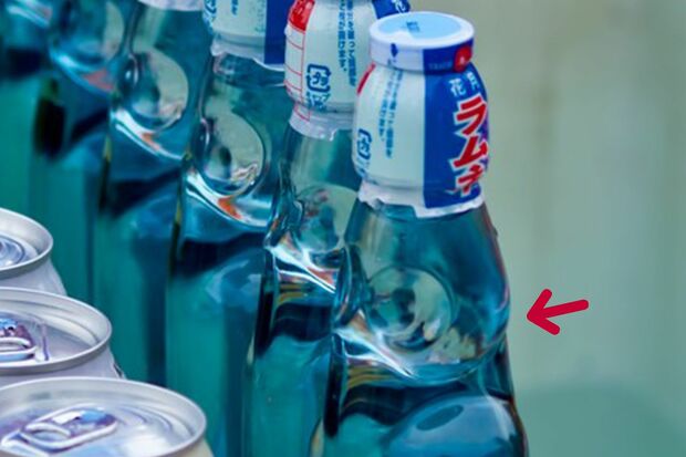 【Q8】ラムネ瓶のくびれている部分