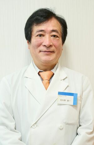 神田美容外科形成外科医院・征矢野進一院長●東京大学医学部医学科卒業後、東京大学医学部形成外科に所属し、難しい症例も数多く経験。1988年4月に神田美容外科形成外科医院を開院、35年以上にわたり、多くの女性の美と健康をサポートし続けている。