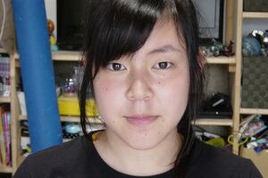 スポーツ少女だった望月瑠菜さんだが、ワクチンで人生を一変させられたという