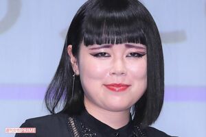 芸人時代のブルゾンちえみ