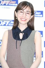 田中みな実　('19年10月『日本メガネベストドレッサー賞』表彰式)