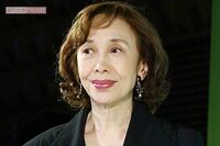 岸田今日子さんがハワイの首長に「この中で誰がいい?」 “女優3人旅” の珍道中