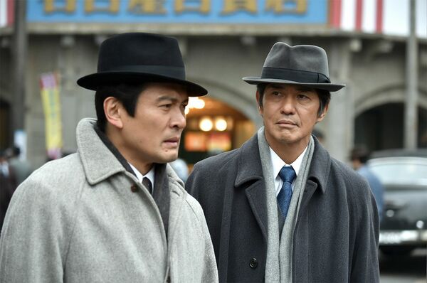 佐一郎に惚れこんだ山崎は、アイチ自動車の販売に協力する　(c)TBS