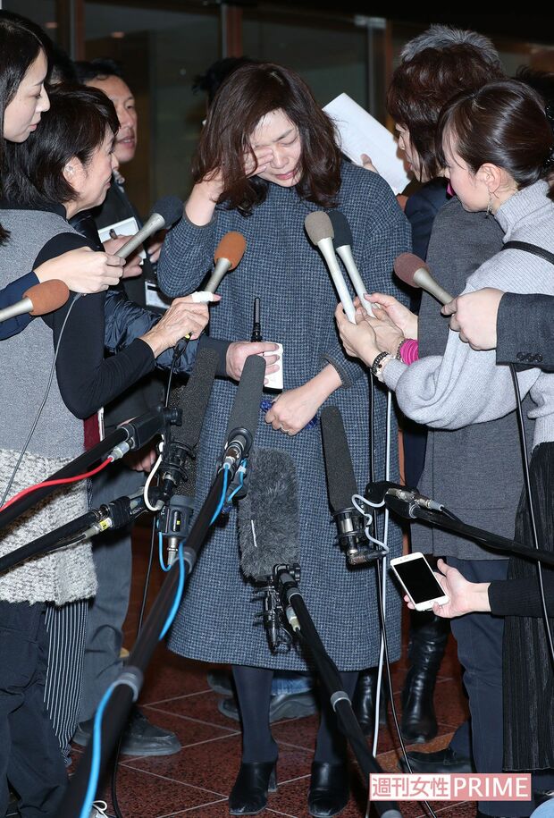 不倫報道後の藤吉久美子の会見(2017年12月)