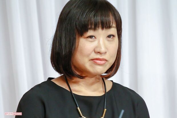 蒼井の言葉に、山里がツッコミを入れて場を盛り上げる様子が“夫婦漫才”と話題に