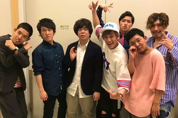 「お笑い第七世代」とくくられることが多く、仲のよい同世代の芸人たち。宮下草薙、EXIT、四千頭身／宮下のTwitterより