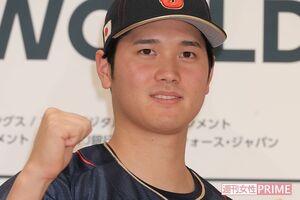 WBCの記者会見を行う大谷翔平