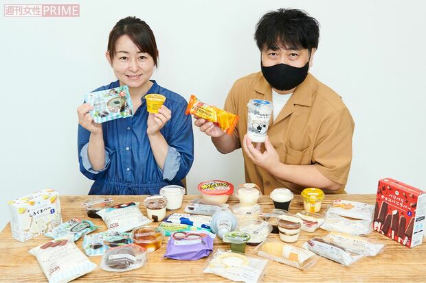 実食してくれた、はなともさん（右）と森崎繭香さん（左）　撮影／山田智絵