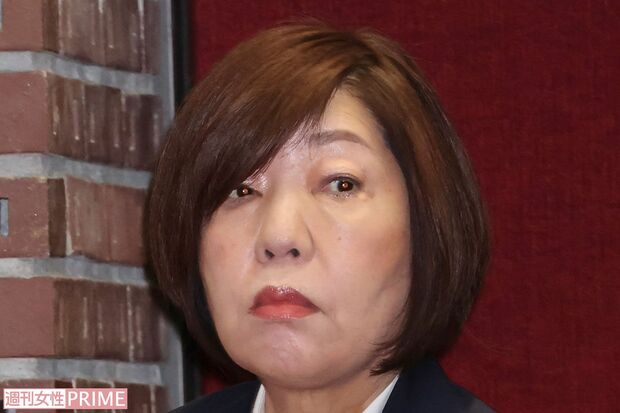 2023年、会見に出席した日本大学の理事長の林真理子