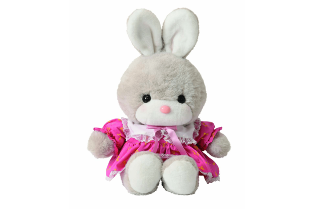 スイート・キャンディー（C）株式会社吉德“♪顔がいのちの吉德”でおなじみの日本人形メーカー・吉德は、老舗ぬいぐるみメーカーでもある。「'70年代の『座りパンダ』もそうですし、'80～'90年代初頭は『スイート・キャンディー』が人気でしたよね。今でも大事にしている人は多いです」（ゆかしなもんさん、以下同）