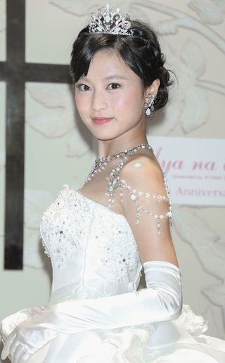 小島瑠璃子