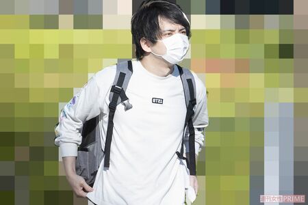 『CalvinClein』のパンツをヘビロテするけんき