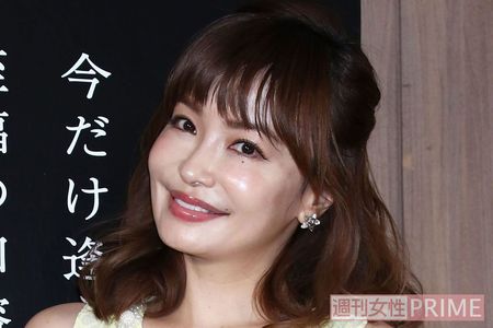 吉田栄作 13歳差 内山理名と再婚へ 父親が明かした ゴールインのタイミング 週刊女性prime