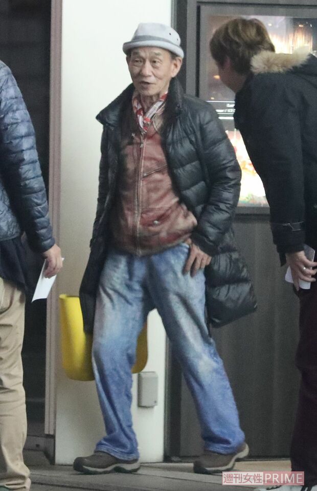 楽しげな様子の笹野高史