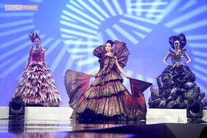 桂由美さんの追悼ファッションショー「ユミ・セレブレーション・オブ・ライフ」