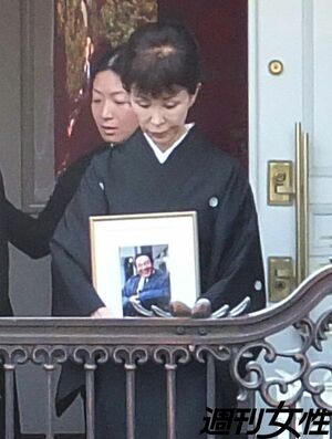 愛川欽也さん死去の発表が遅れたのは億単位の借金が理由か