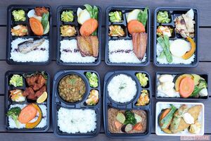 10種類以上の豊富なお弁当は、いずれも野菜の主張が強い。値段も500円台～と手ごろ（一部店舗は平日のみの販売）