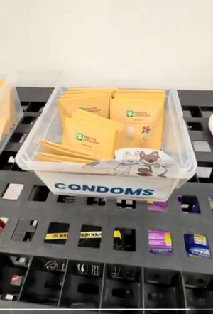 海外の選手が公開した、ミラノ・コルティナ五輪の選手村で無料配布されいるコンドーム