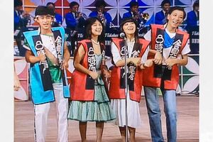 '82年『8時たヨ!全員集合』にて石川ひとみ、岩崎宏美、和田アキ子、石川ひとみと番組オープニングシーン