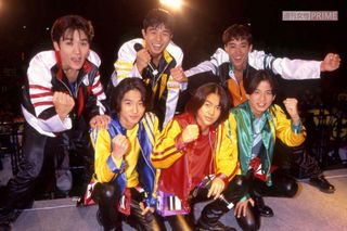 （左から時計回り）長野博、井ノ原快彦、坂本昌行、岡田准一、森田剛、三宅健