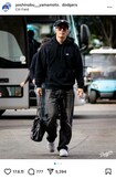 Nikiと同じ『CHANEL』のバッグを愛用している山本由伸(本人のインスタグラムより)