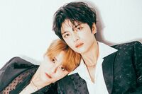 【独占公開】ジェジュン、ジュンスと11年ぶりレアショット! 出演した音楽番組の舞台裏