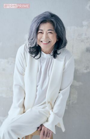 石田えり「一生、脂ぎっている(笑)」(撮影/廣瀬靖士)