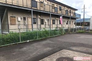 璃愛來ちゃんが泣いていた駐車場と母子が住んでいた薩摩川内市内のアパート