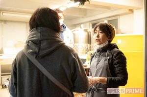 30人超の客のうち、大半がおひとりさまの女性客。ここで知り合い親しくなる人もいる 撮影/矢島泰輔