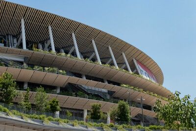 ミラノ五輪開幕、今回も報じられた“オリンピックあるある”「急ピッチの突貫工事」建設遅れがもたらす『コ…