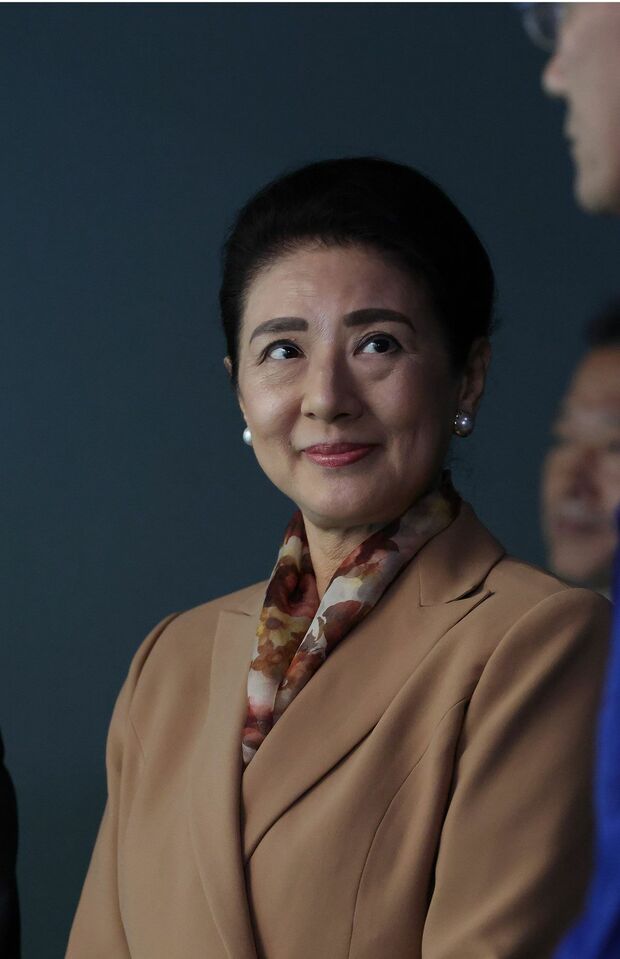 11月8日、東京駅から三重県へ出発された雅子さま。今回も2泊の日程はかなわなかった