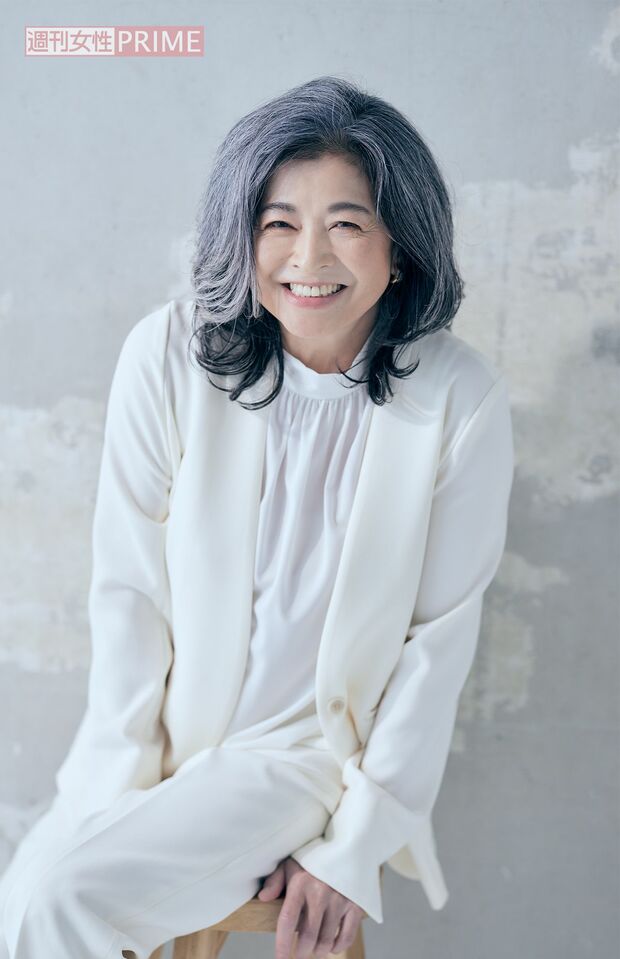 石田えり「一生、脂ぎっている（笑）」（撮影／廣瀬靖士）