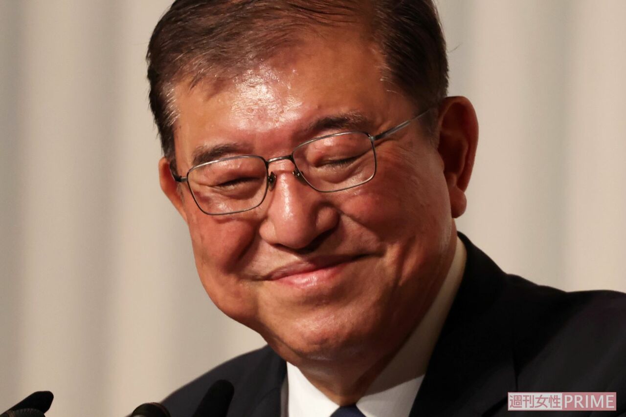 日本の総理大臣と米国呪縛のイメージ