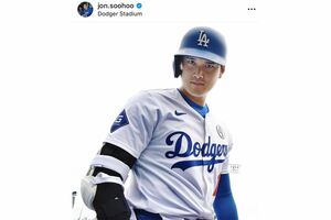 球団専属カメラマンのジョン・スーフー氏インスタグラムより