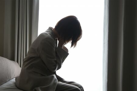 更年期のさまざまな不調は心身共に性行為を避けるようになってしまう ※写真はイメージです