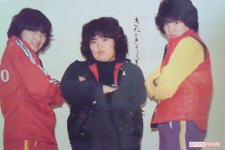 左から　長与、ダンプ、ライオネス飛鳥（当時は北村智子）