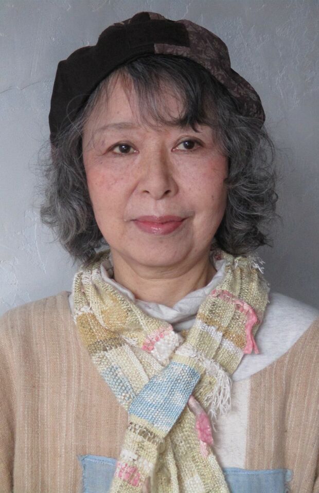 フジイチカコさん●東日本大震災をきっかけに節電を始め、2012年9月からは電力会社との契約を解除。今も東京の団地で電力自給の電気代0円生活を送っている。