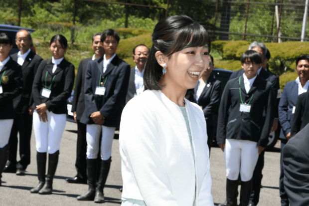 『全日本高等学校馬術競技大会』の開会式に出席するため静岡県御殿場市を訪問された（7月25日）